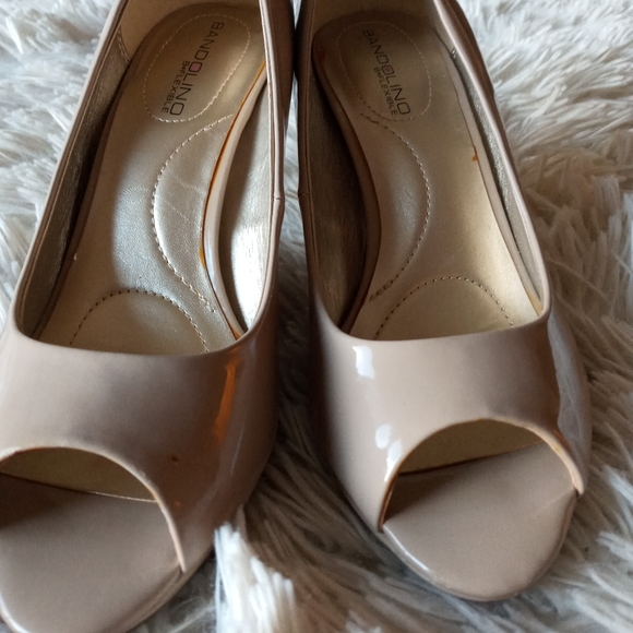 Bandolino nude heels original tag attached not worn - Picture 4 of 6